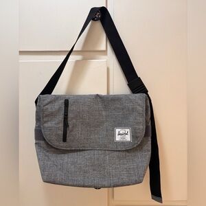 Herschel Supply Company Gray Crossbody Messenger Bag with Black Strap